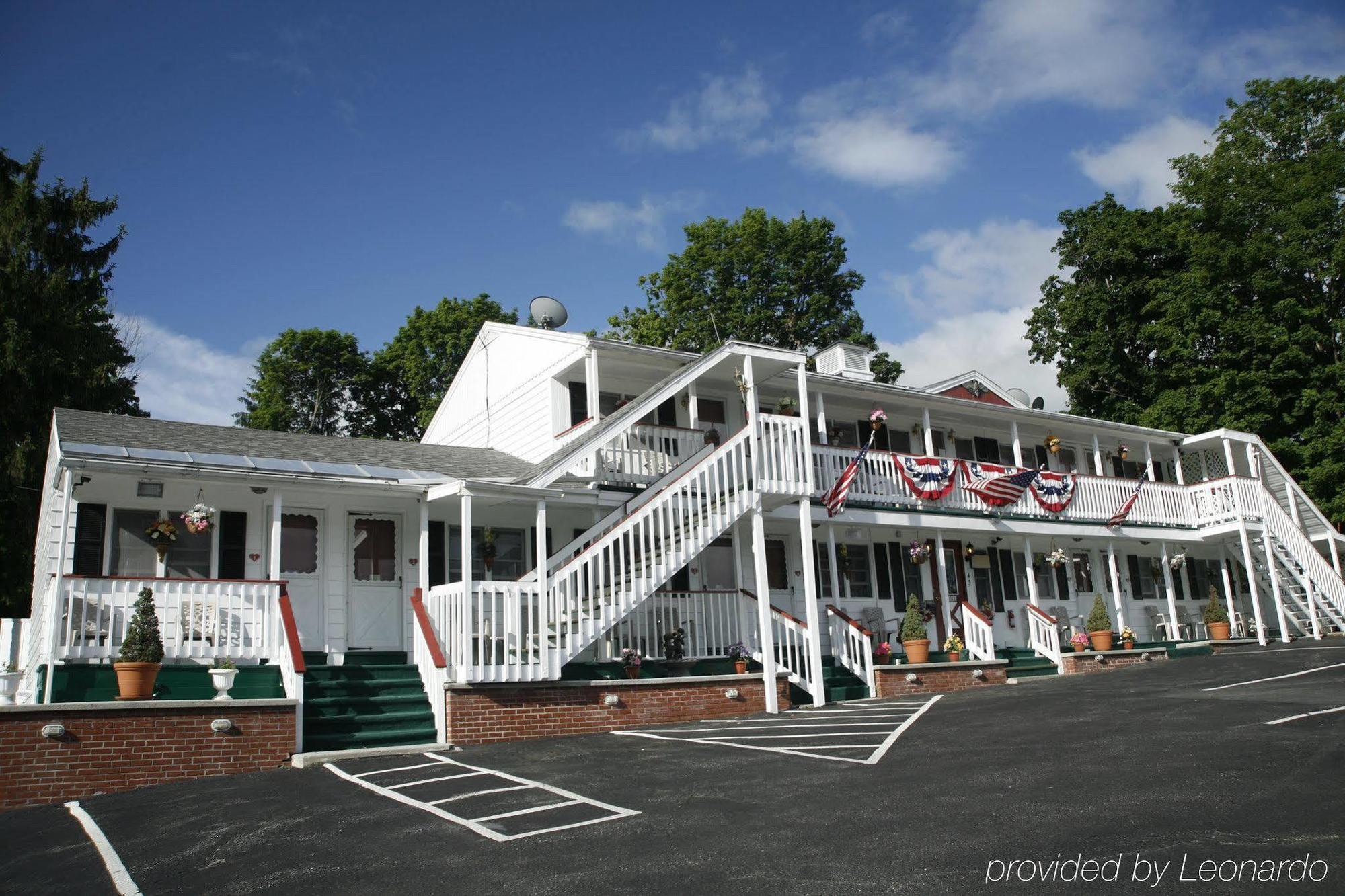 Bennington Motor Inn Exterior foto